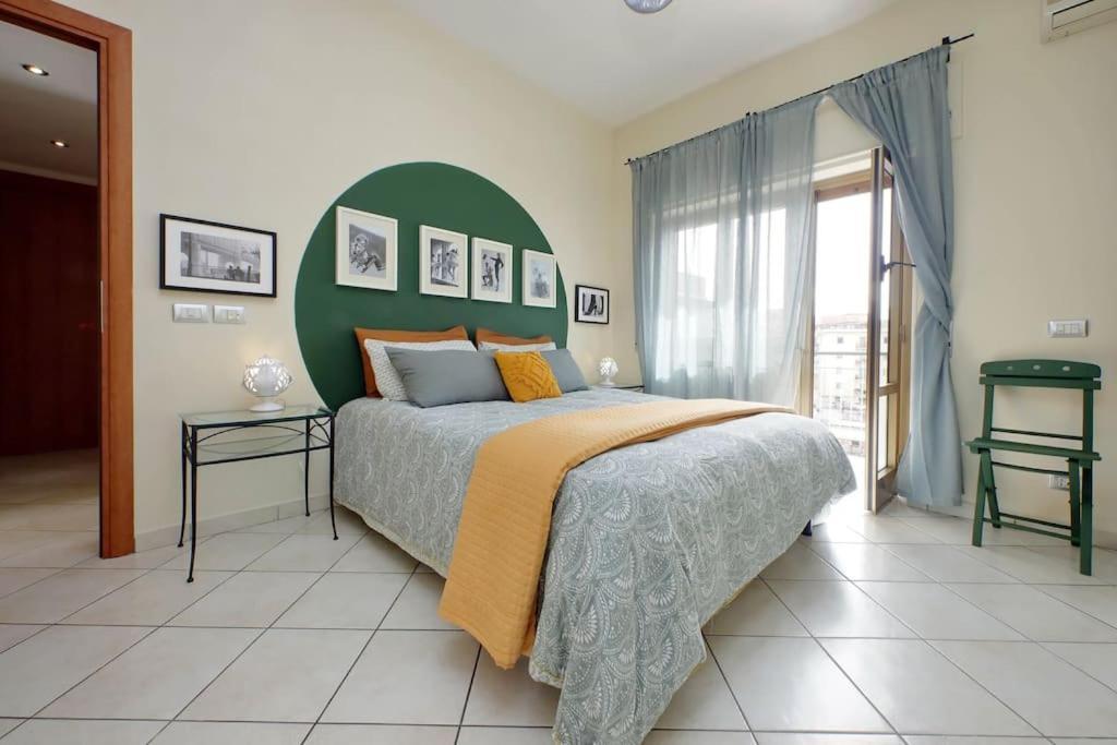 Relax Rome With 2 Balconies - 2 Bedroom Flat, 3Rd Floor With Lift, High Comfort, Quite, A Walk From Urban Train Station Gemelli And Metro A Stops Battistini & Cornelia Connecting To Center In 20 Minutes, 2 Steps From Bus Stop, Cycle Path, Groceries Luaran gambar